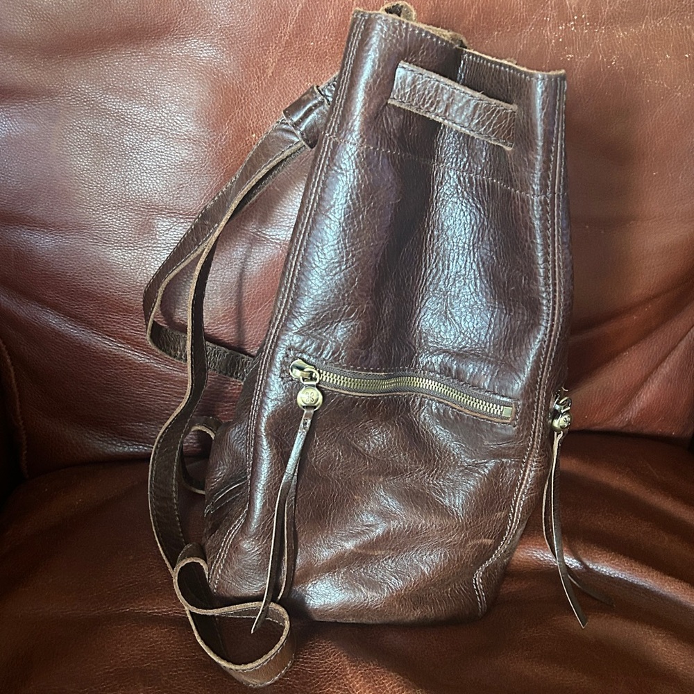Hobo International Phoenix Backpack Sling NEW - Picture 7 of 16